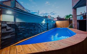 Pool Hotel Tbilisi
